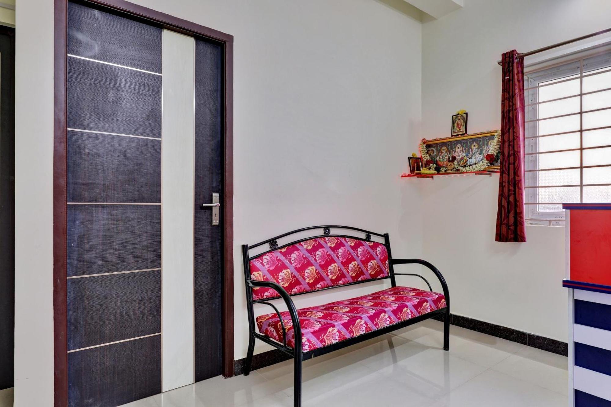 Hotel O Kb Residency Guduvancheri Bagian luar foto